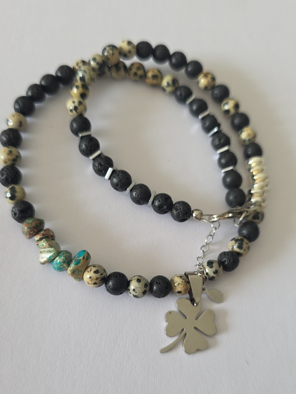 Clover Charm Beaded Necklace in Black and Cream